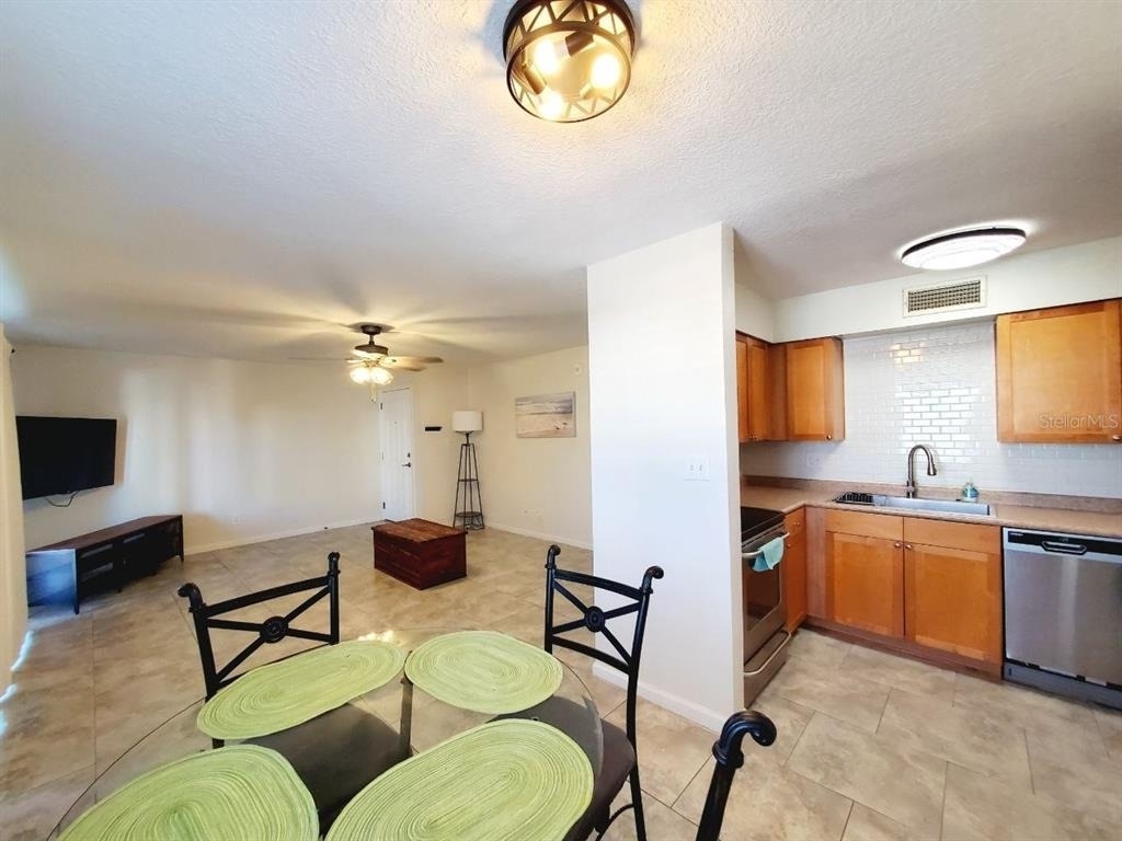 5111 Coquina Key Drive Se - Photo 5