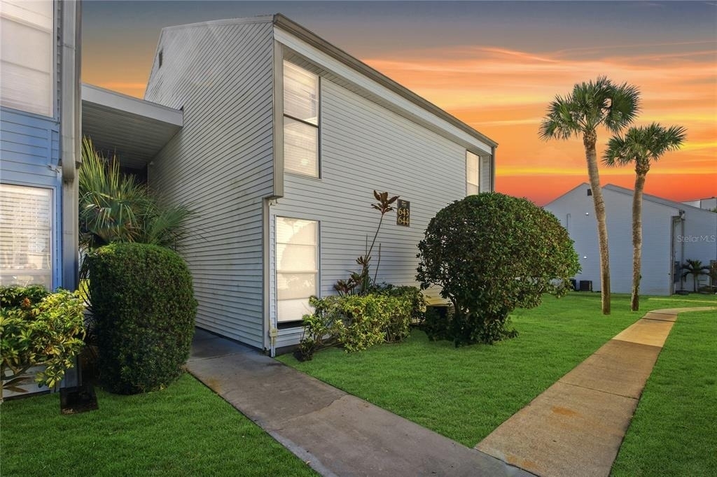 643 Haven Place - Photo 0