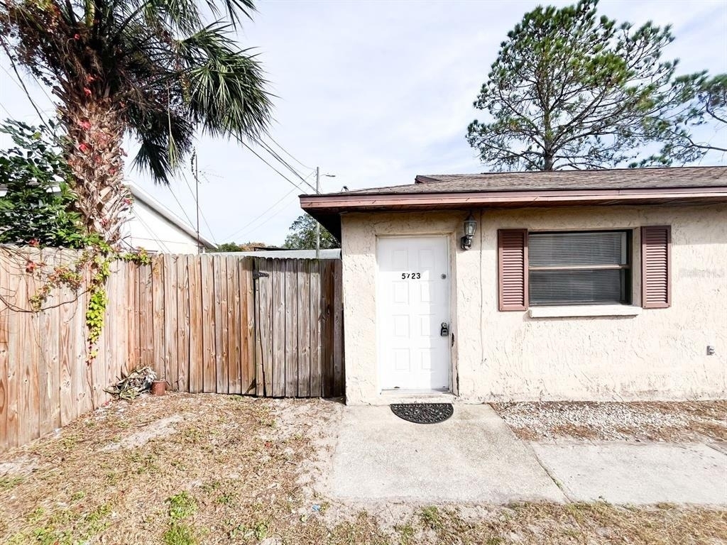 5723 Silver Spur Drive - Photo 0