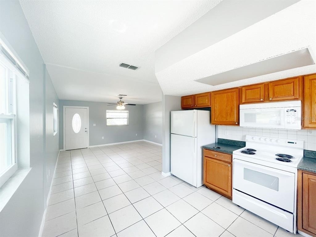 1551 Swordbill Drive - Photo 3