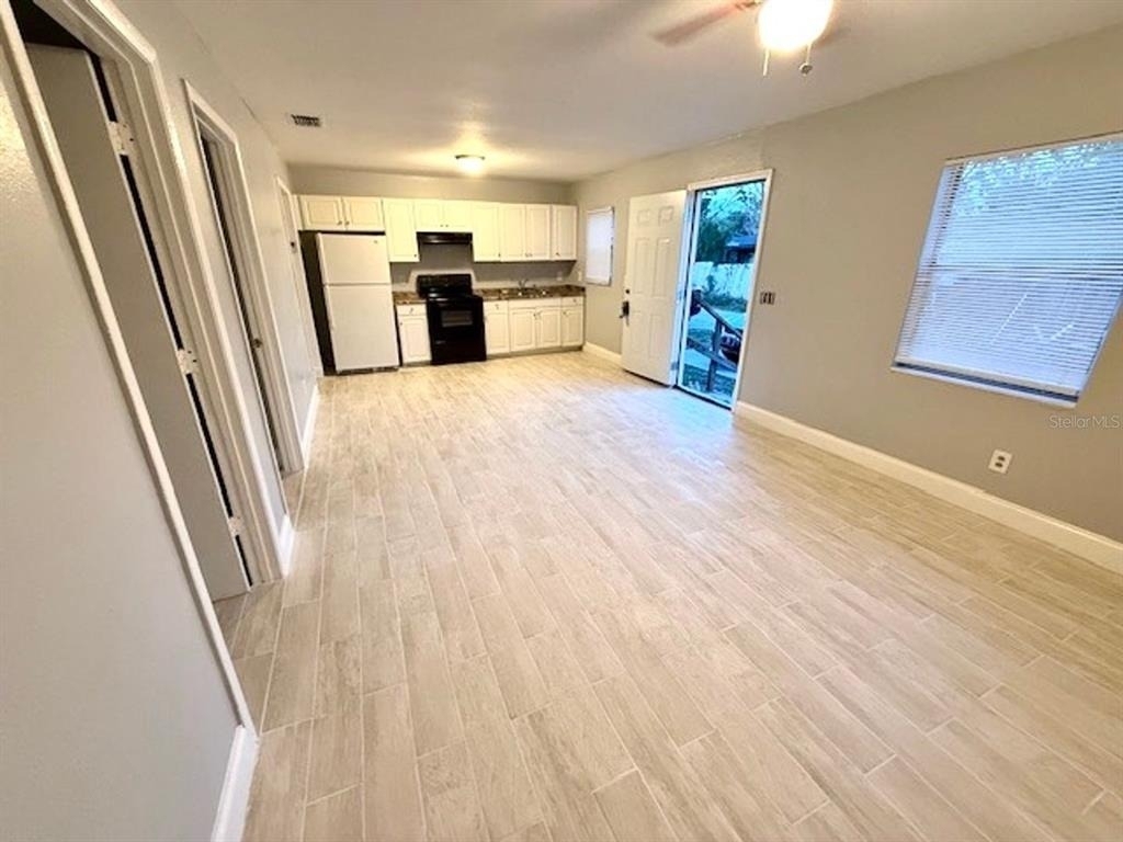 5228 Cherry Avenue - Photo 3