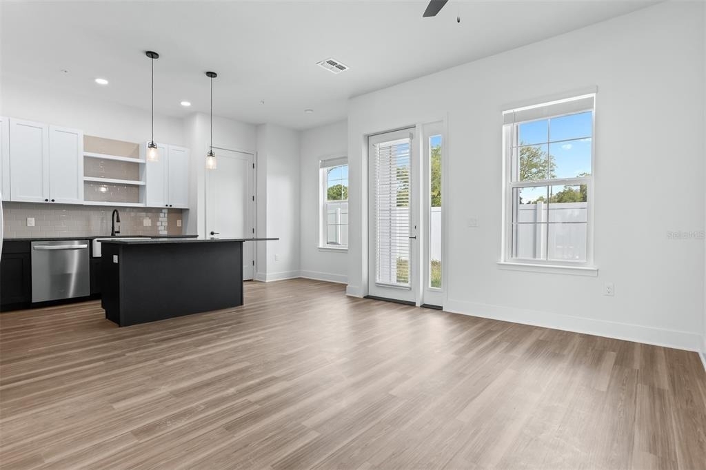 3814 Fern Hollow Place - Photo 4