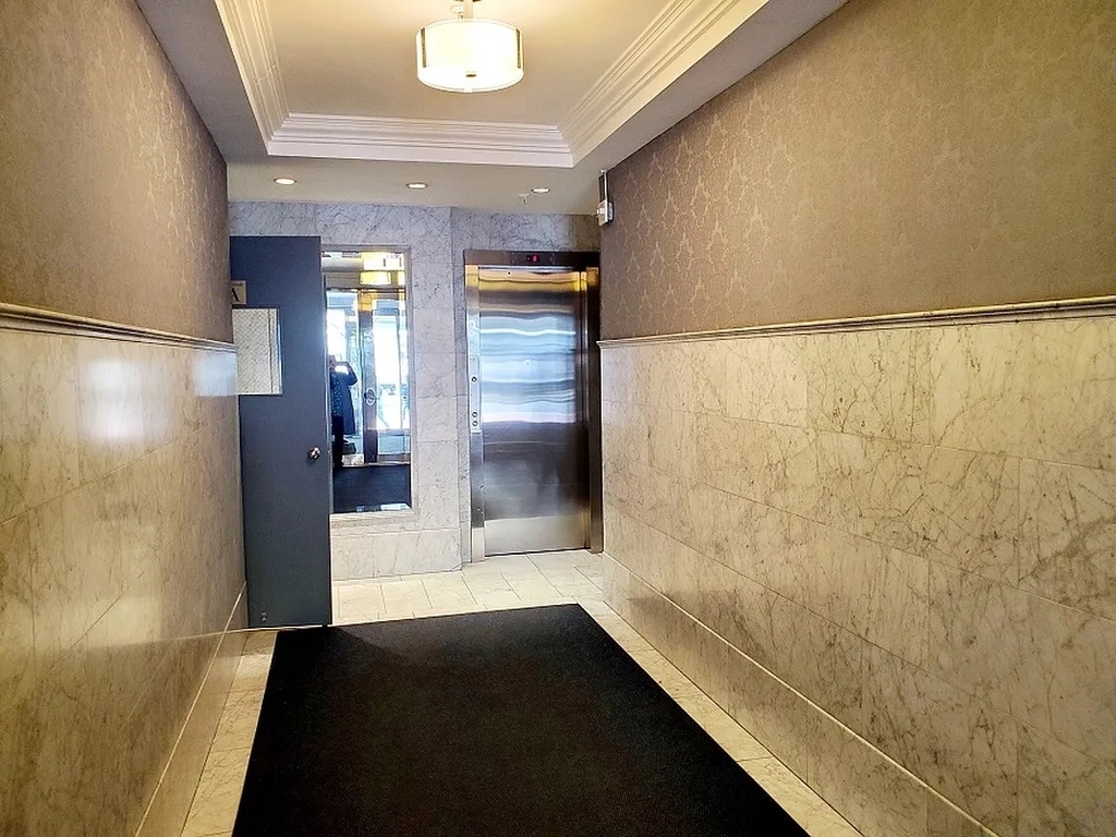 1570 1st Avenue - Photo 7