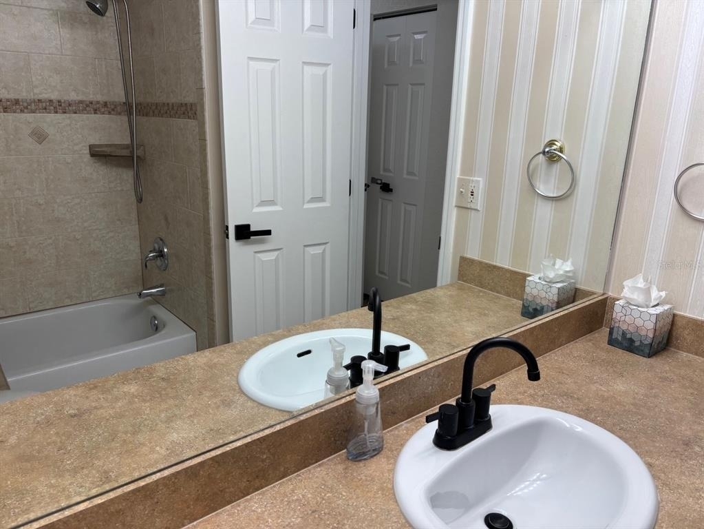 121 Island Way - Photo 13