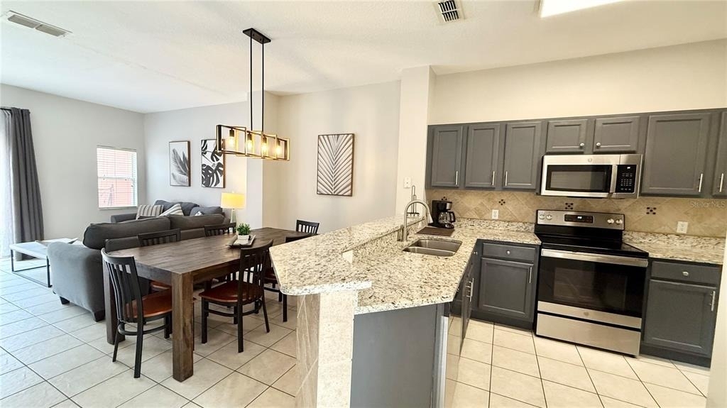 8517 Bay Lilly Loop - Photo 3