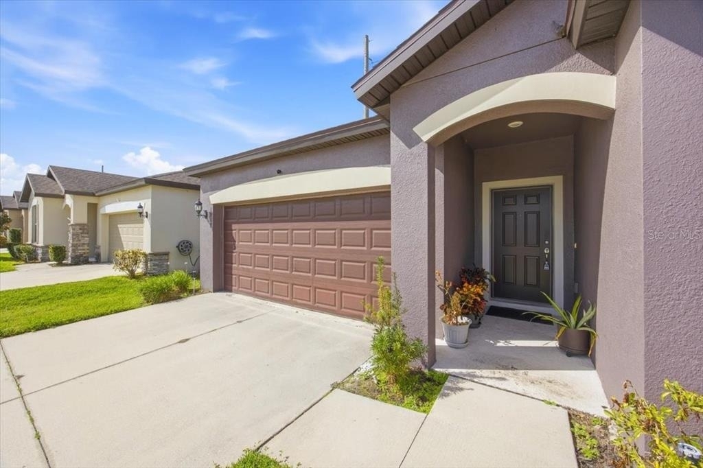 1917 Cayman Cove Circle - Photo 2
