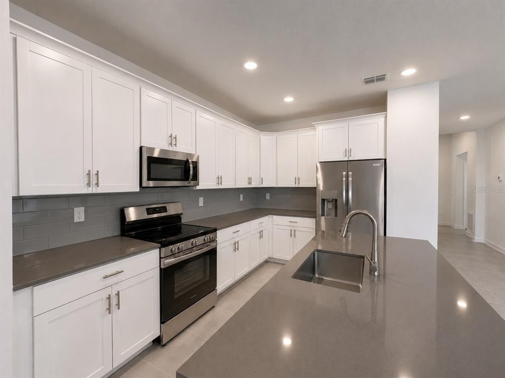 4619 Wandsworth Way - Photo 10