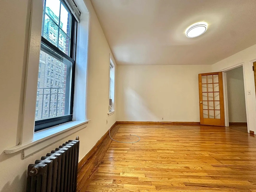 146 West 79th Street - Photo 6