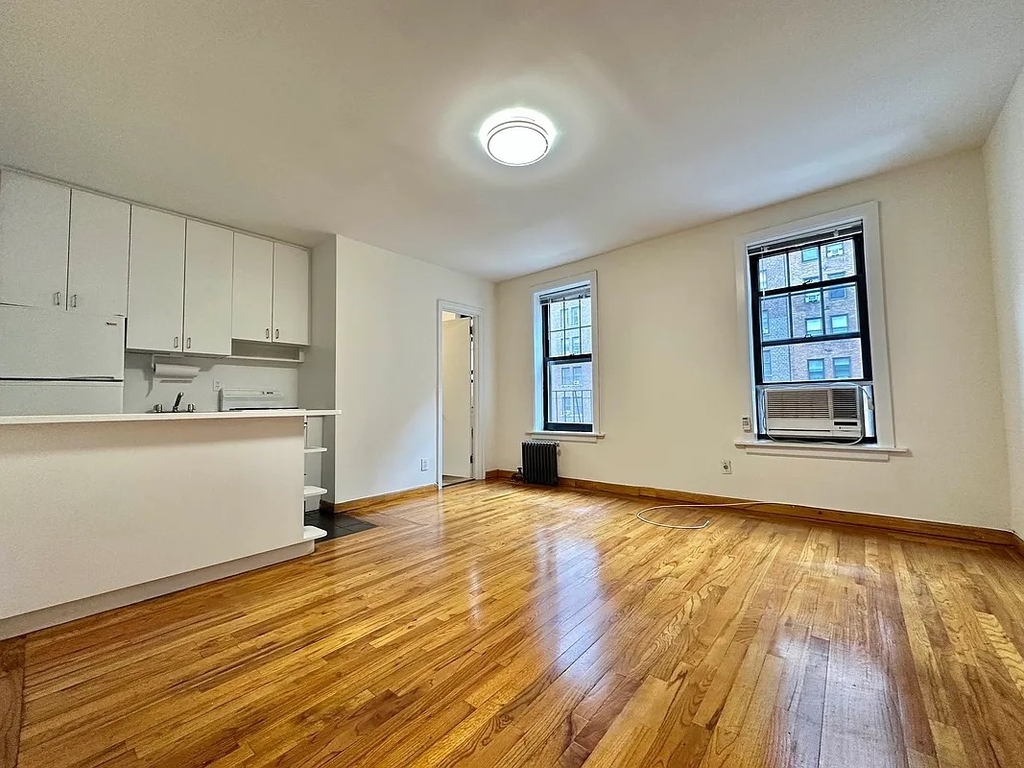 146 West 79th Street - Photo 0