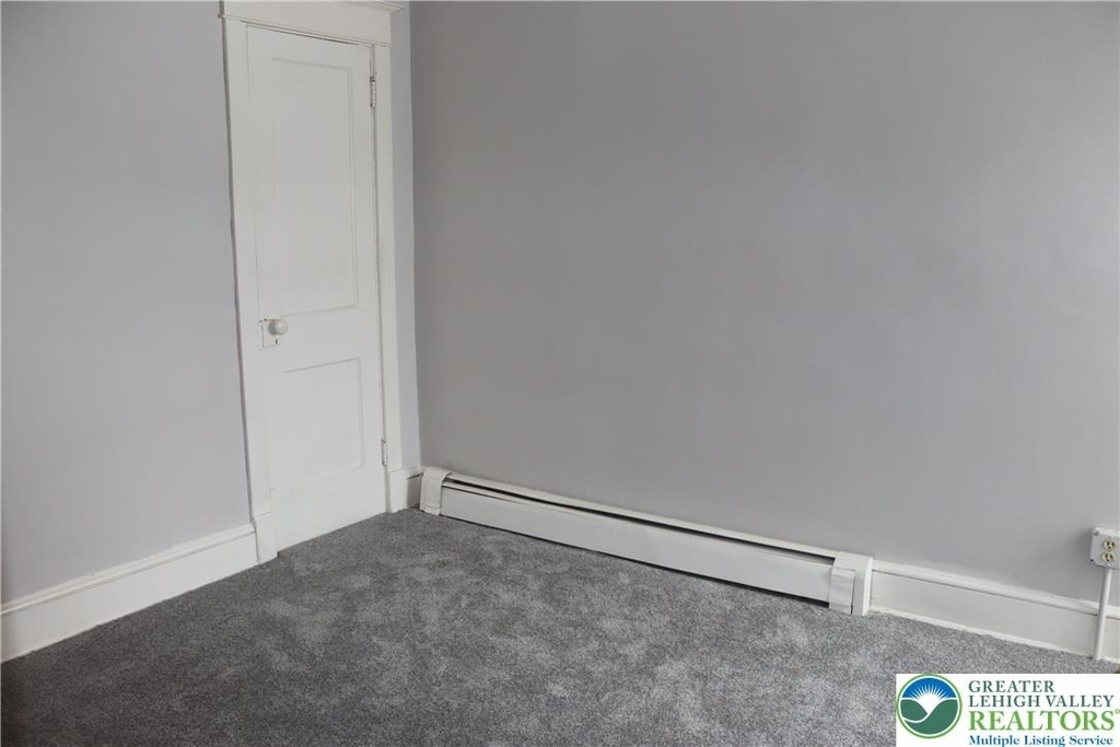 319 Columbia Street - Photo 11