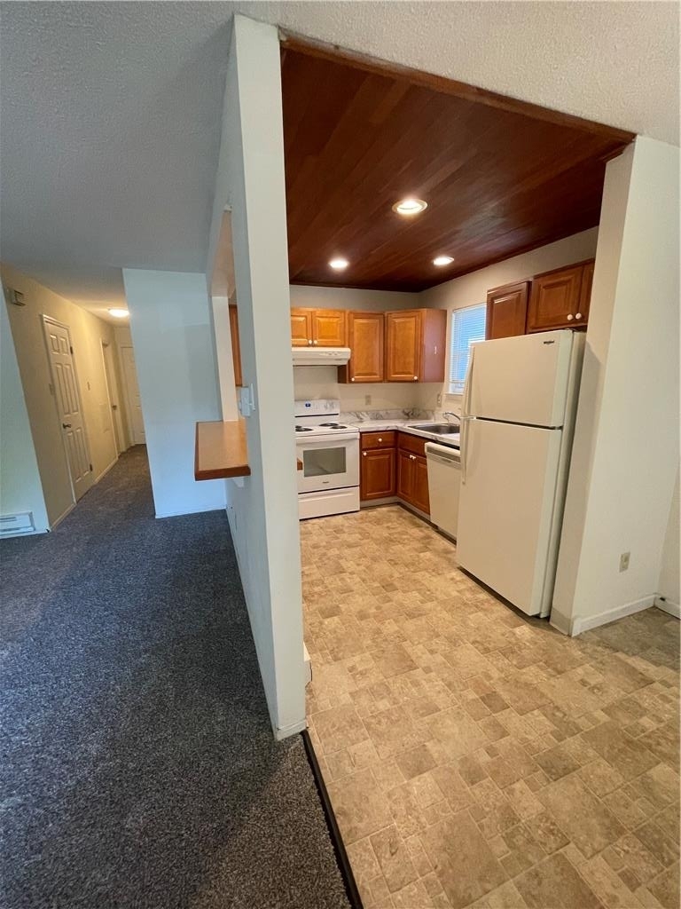 1316 S Fountain Street - Photo 10