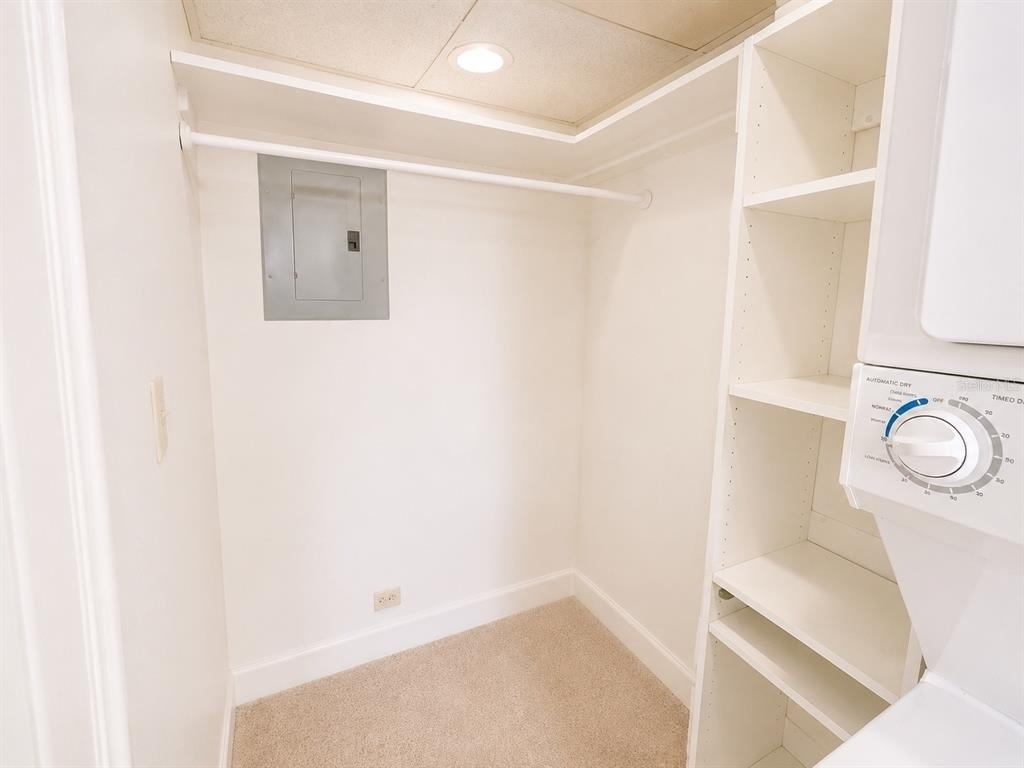 151 E Washington Street - Photo 8