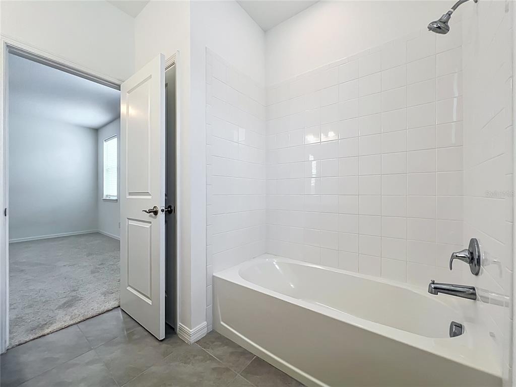 16007 Micelli Drive - Photo 46