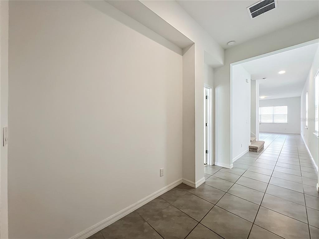 16007 Micelli Drive - Photo 4
