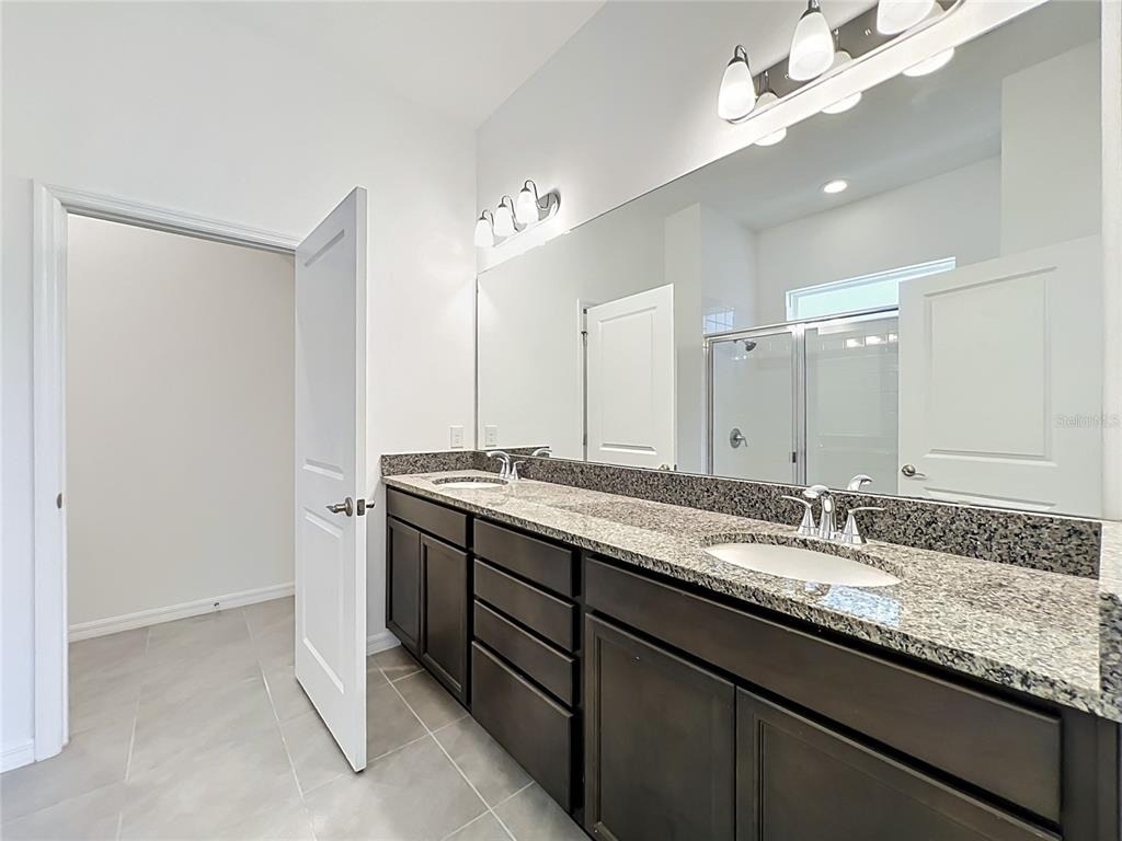 16007 Micelli Drive - Photo 30