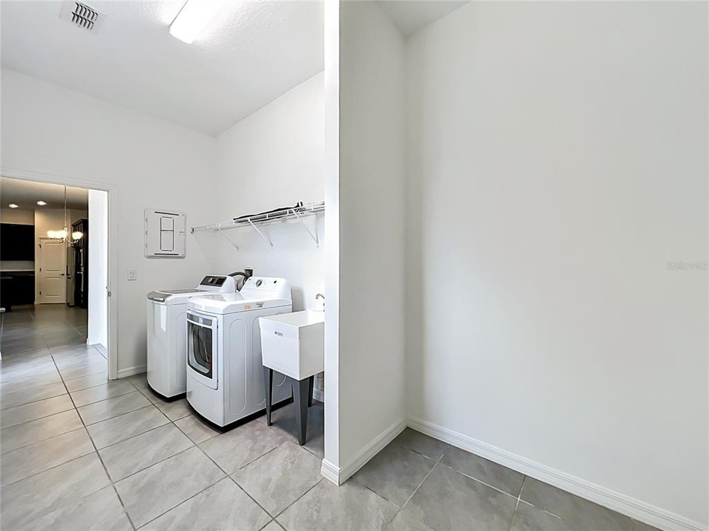 16007 Micelli Drive - Photo 53