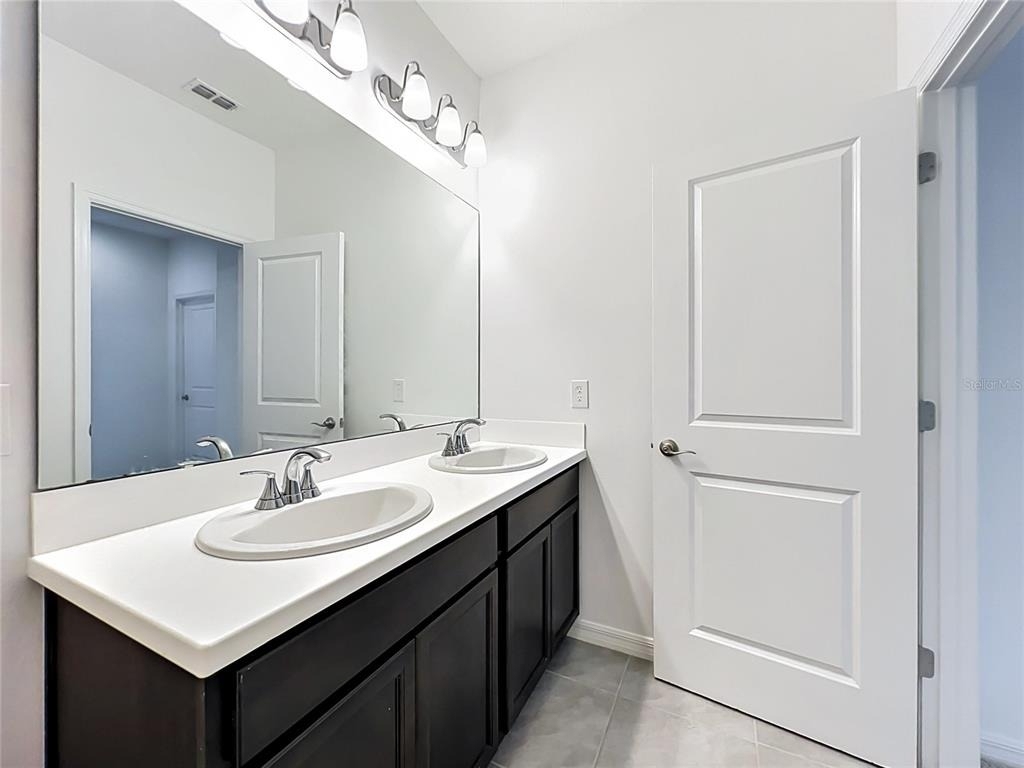 16007 Micelli Drive - Photo 51