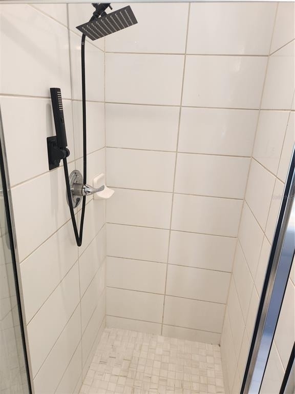 1108 Constantine Street - Photo 11