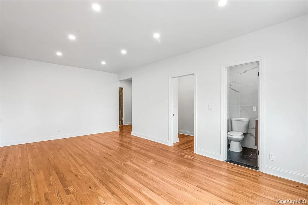 98-76 Queens Boulevard - Photo 4