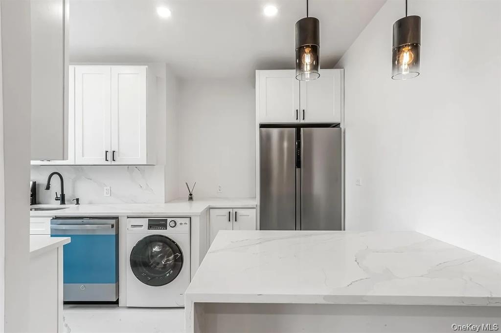 98-76 Queens Boulevard - Photo 7