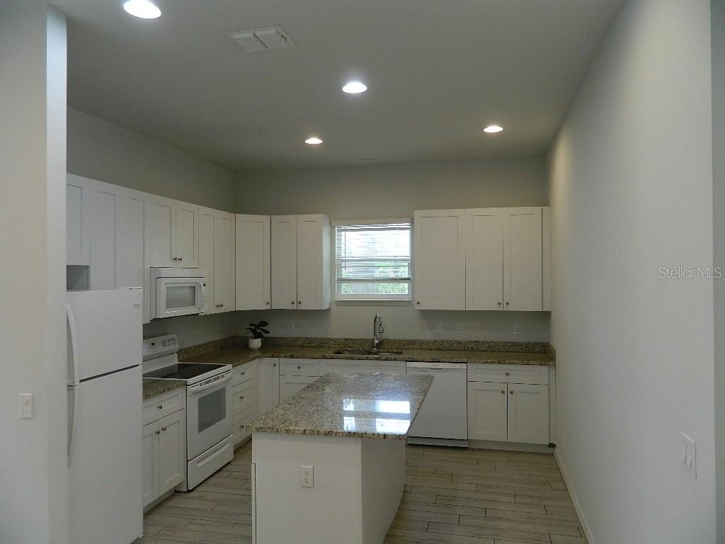1509 Regan Avenue - Photo 6