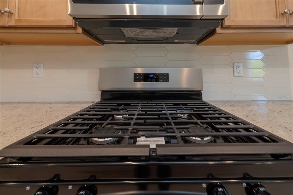 2408 Celebration Boulevard - Photo 8