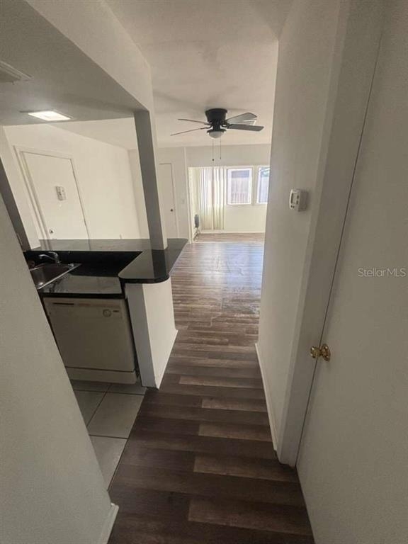 3824 N Lake Drive - Photo 4