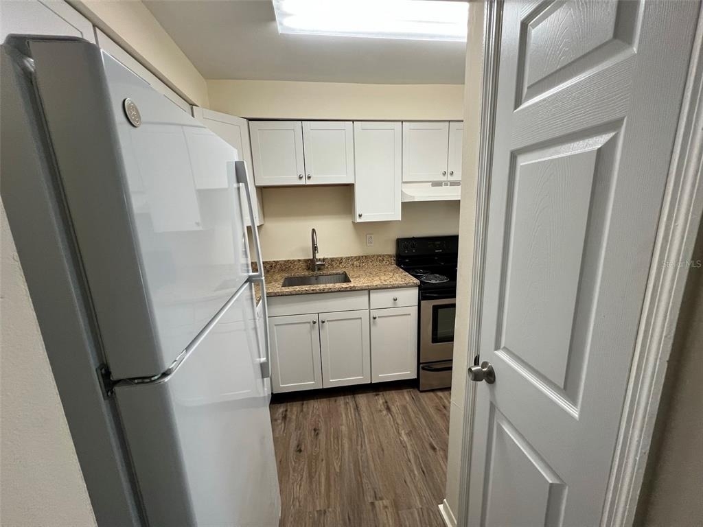 524 Georgetown Drive - Photo 11