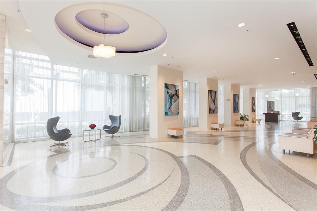 150 E Robinson Street - Photo 1