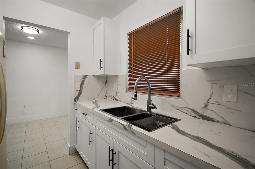 14884 Sw 35th Circle - Photo 9