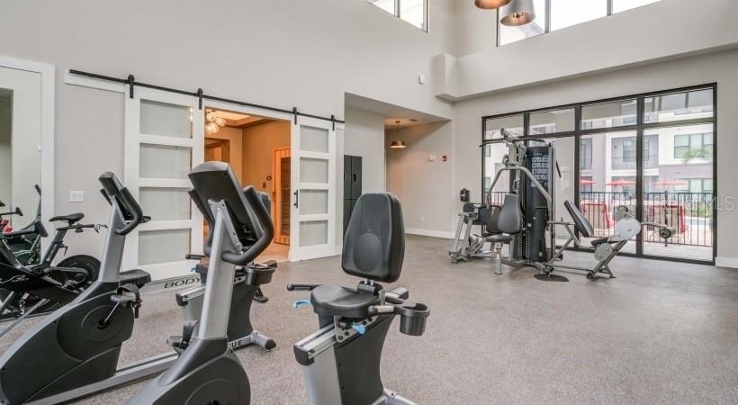 8925 77th Terrace E - Photo 12