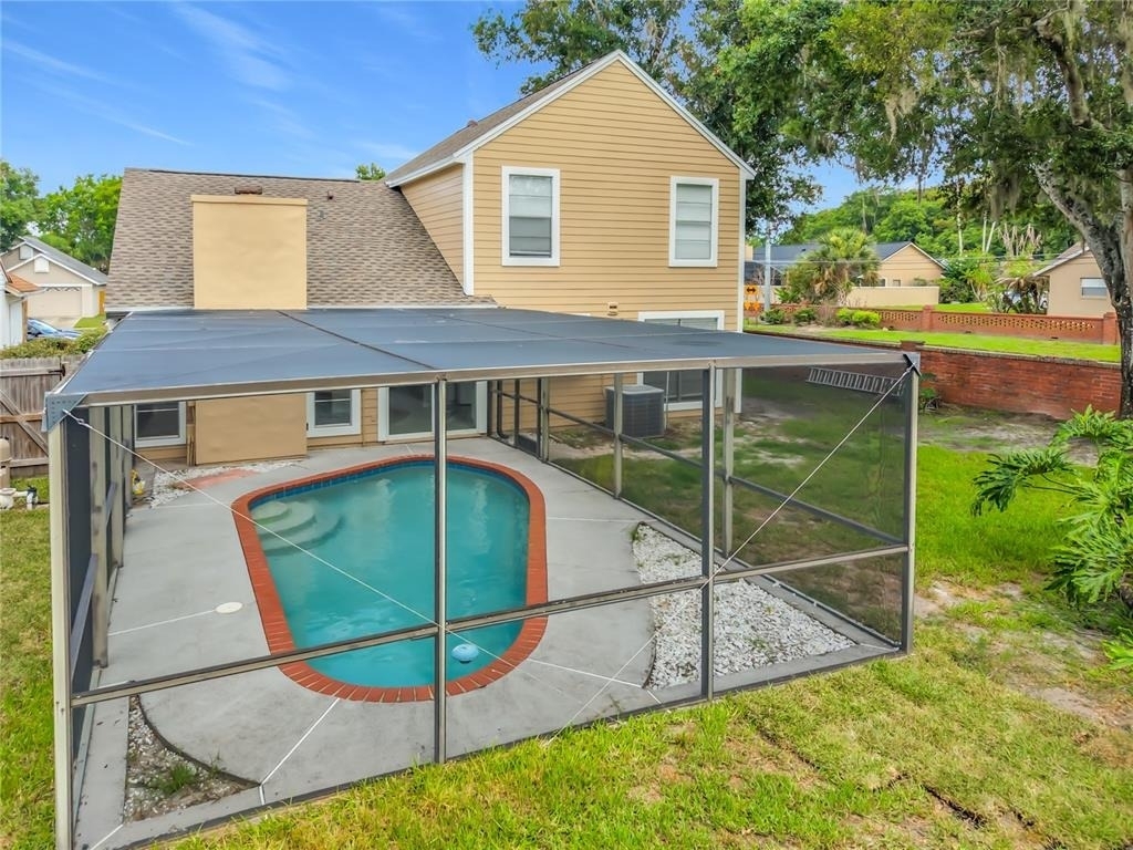 650 Whittingham Place - Photo 54