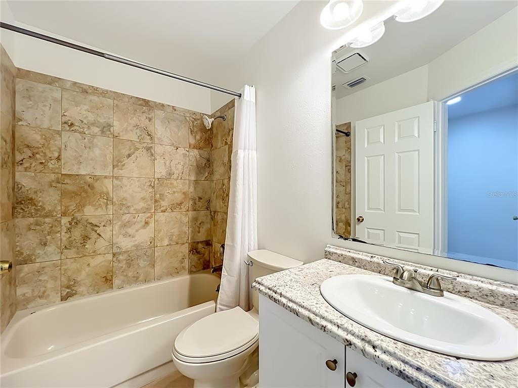 650 Whittingham Place - Photo 36