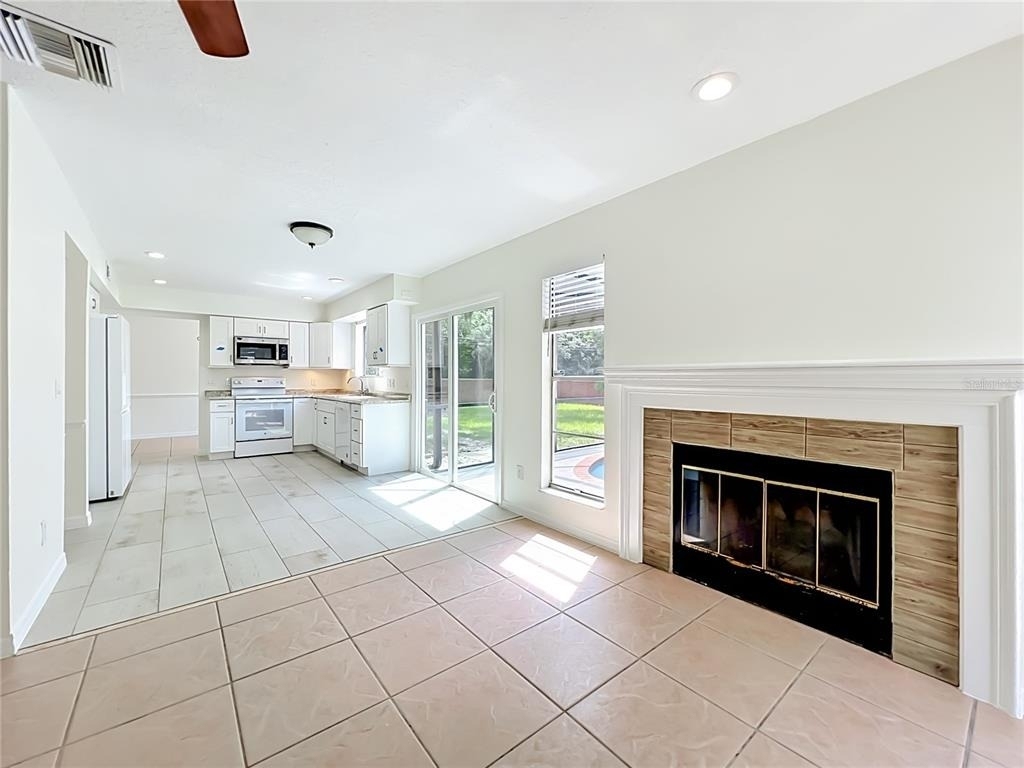 650 Whittingham Place - Photo 26