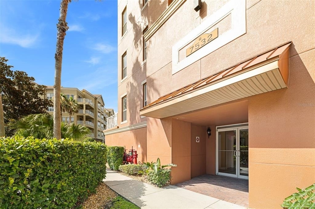 7532 Toscana Boulevard - Photo 1