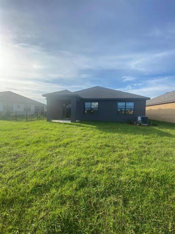 822 Se Remington Green Drive - Photo 38