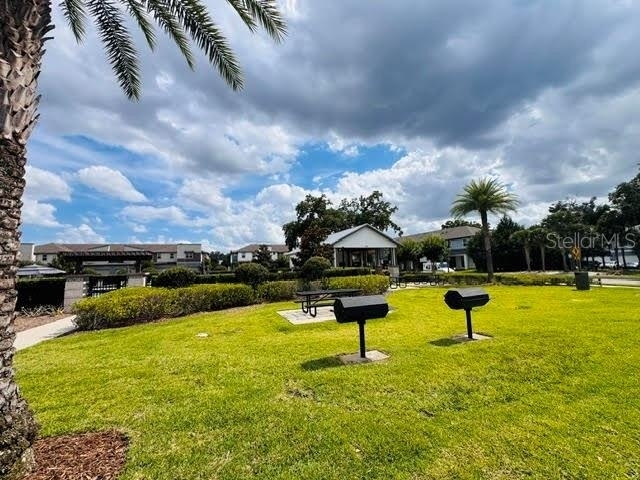 2233 Shadowland Loop - Photo 41
