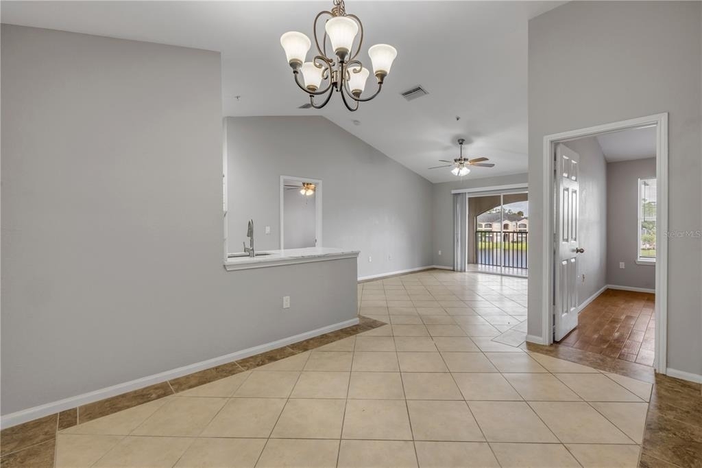 940 Village Trail - Photo 5