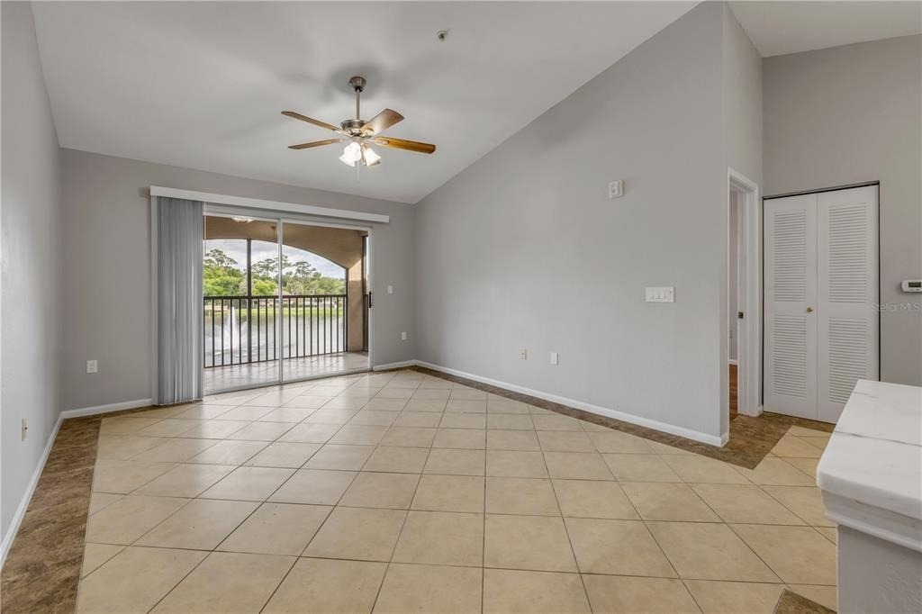 940 Village Trail - Photo 7