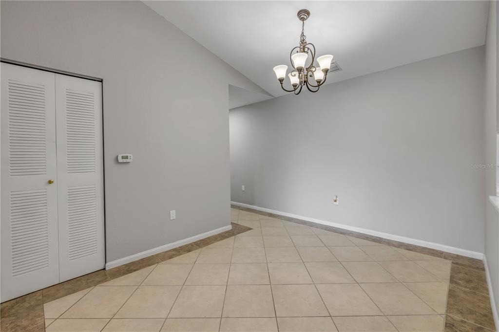 940 Village Trail - Photo 3