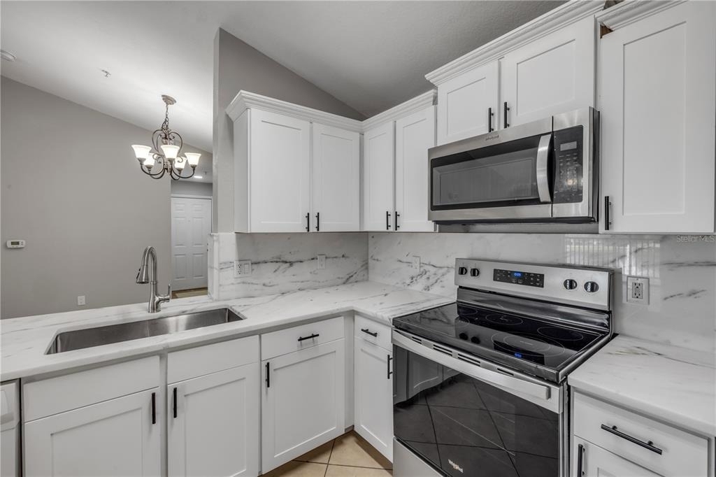 940 Village Trail - Photo 16