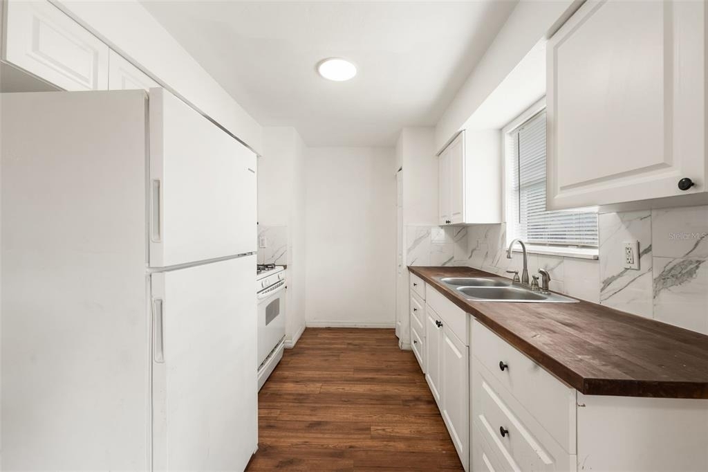 1911 Se 14th Avenue - Photo 6