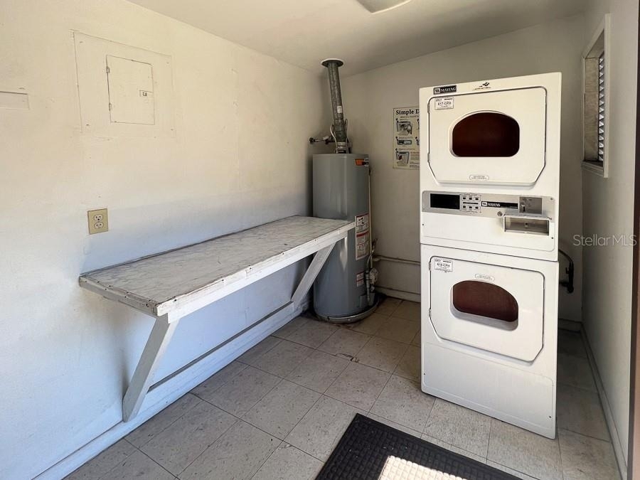 1406 Sw 18th Place - Photo 13