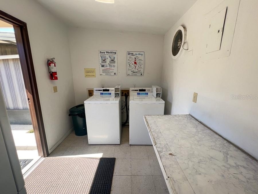 1406 Sw 18th Place - Photo 14