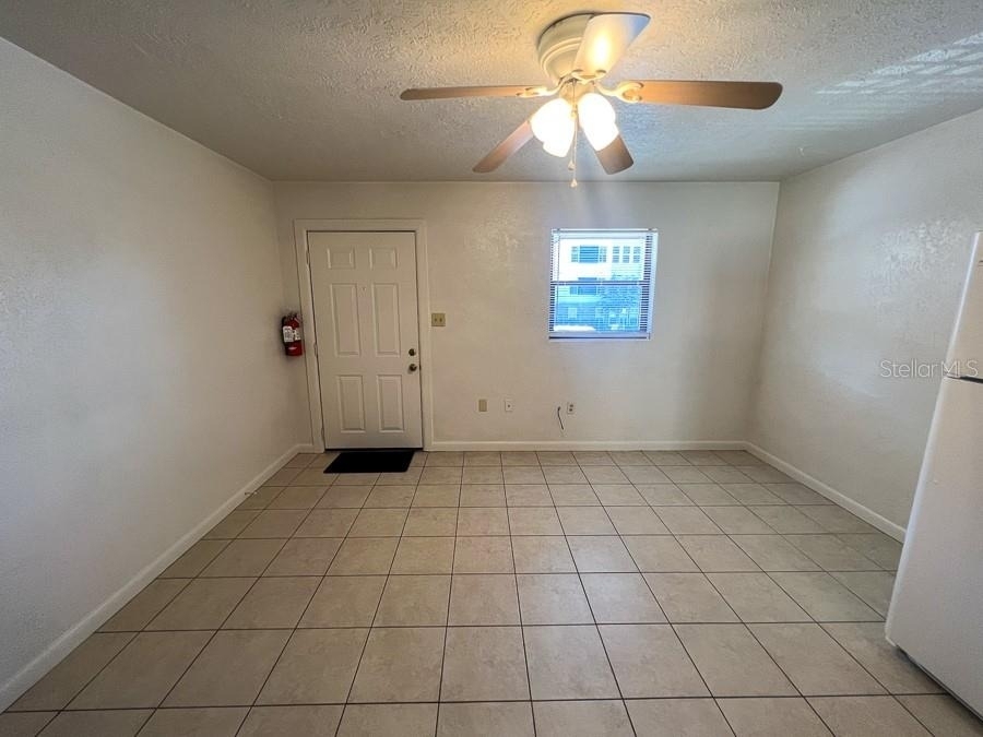 1406 Sw 18th Place - Photo 4