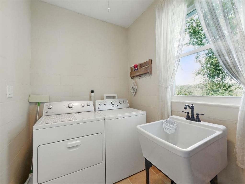 1426 Crestview Drive - Photo 23