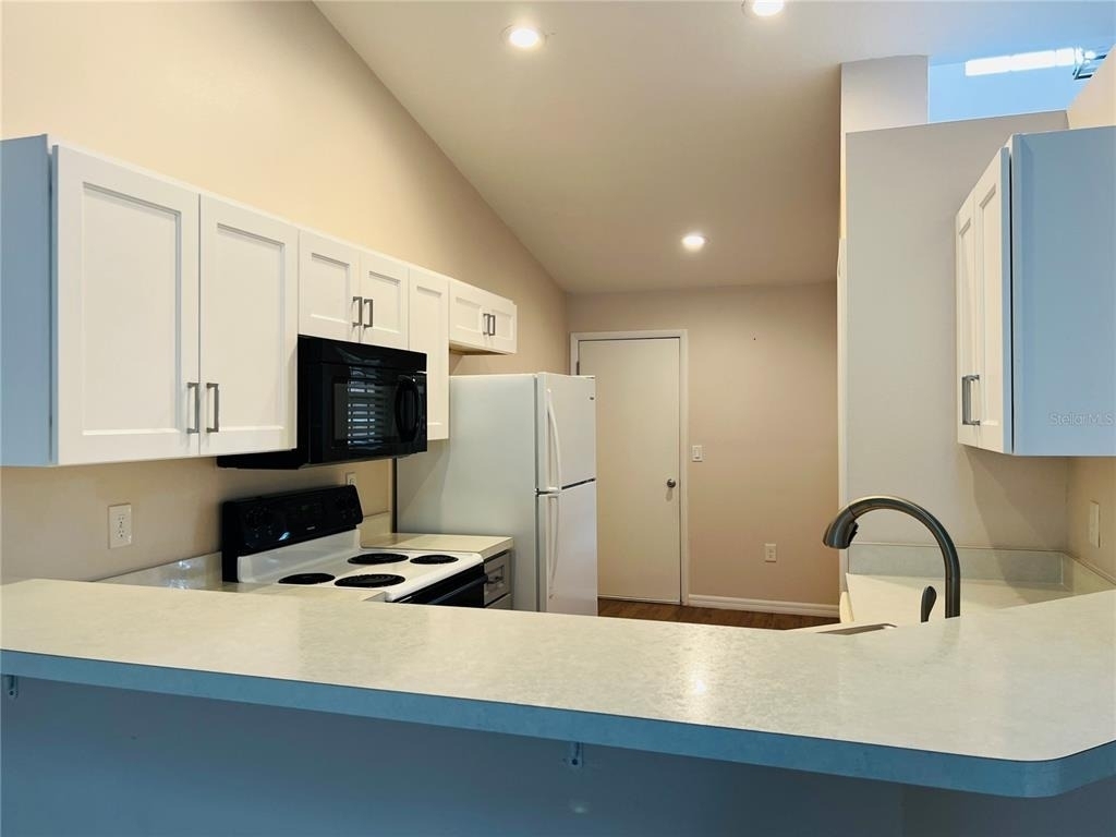 5440 Rosewall Circle - Photo 3
