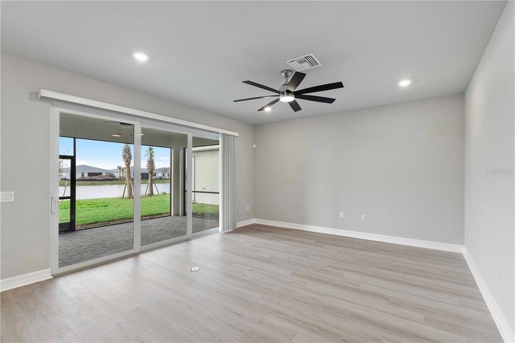 16420 Seven Lakes Avenue - Photo 13