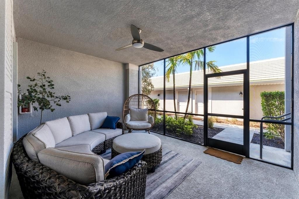 14184 Heritage Landing Boulevard - Photo 3