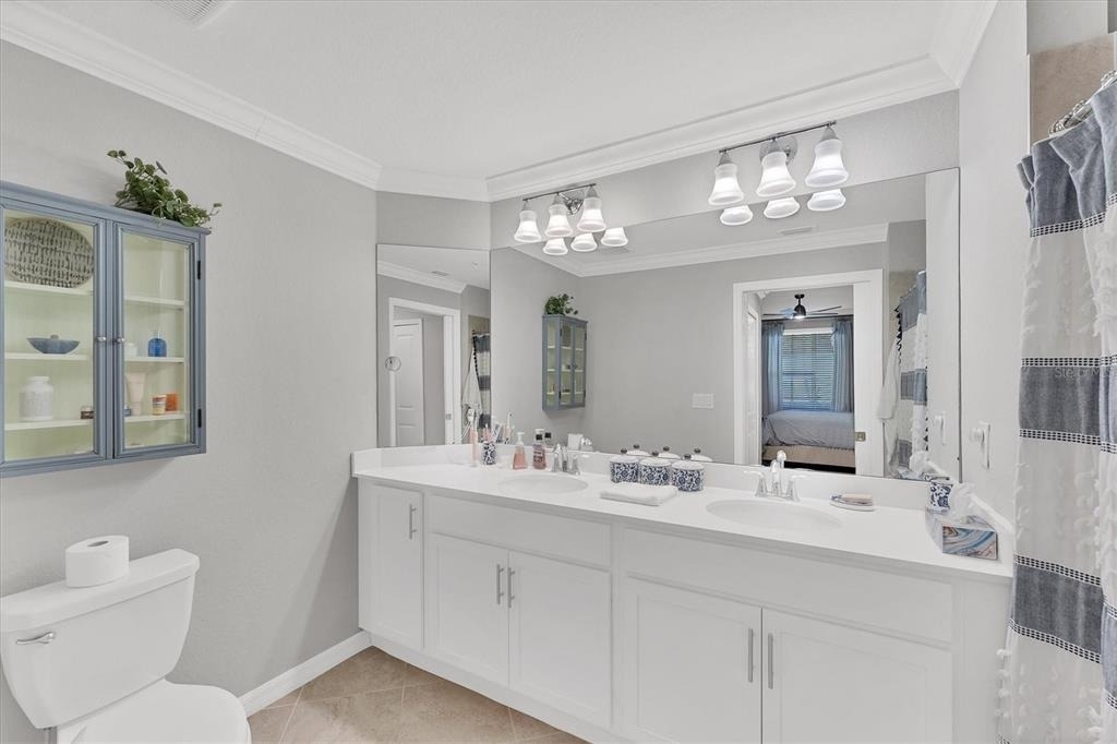 14184 Heritage Landing Boulevard - Photo 19